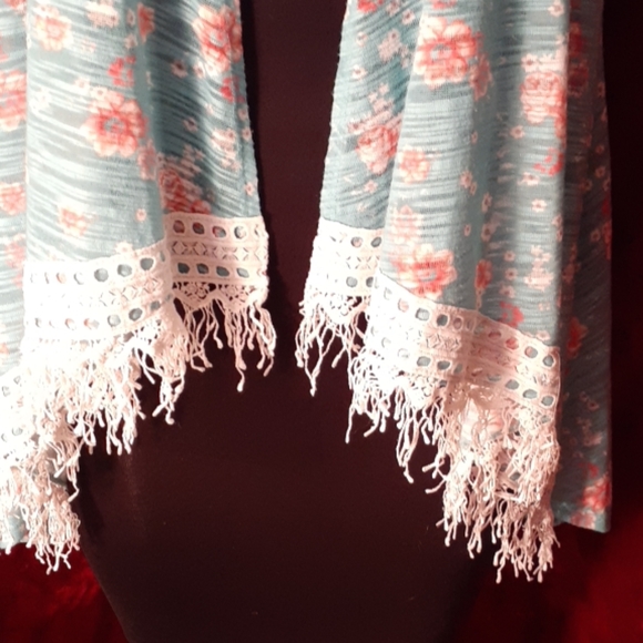 SELFE STEEM VEST - Picture 3 of 5